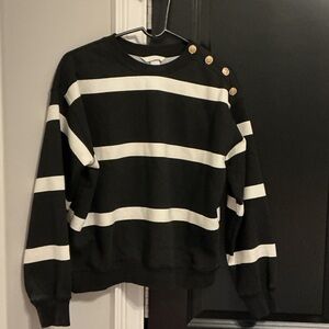 H&M women’s striped sweatshirt